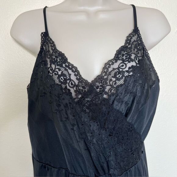 Vintage Black Lace Long Nightgown Surplice Neck Peignoir Women Size Small Nylon - Picture 6 of 12
